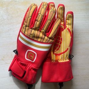 Snowboarding/ski gloves